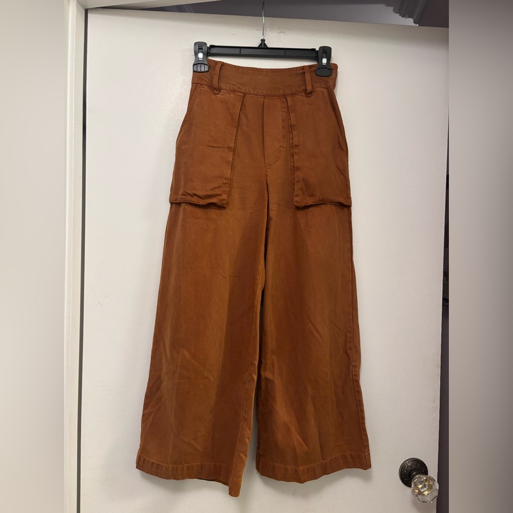 Wide Leg Cargo Pocket Pants in Rust